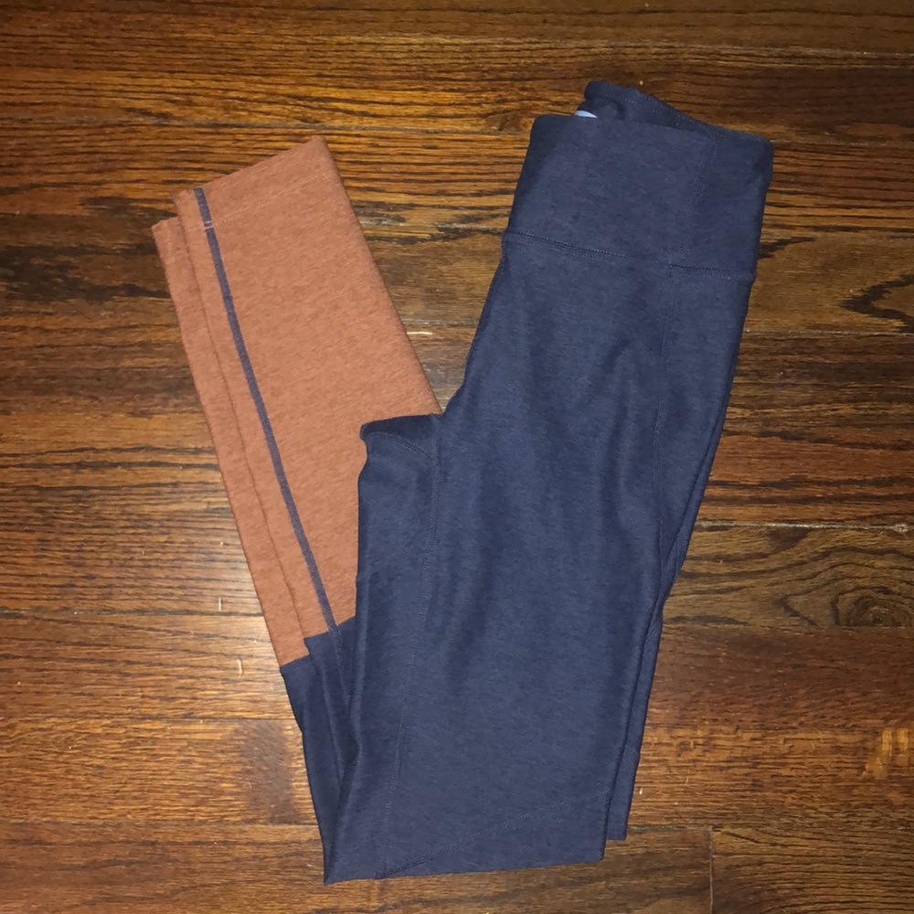 Outdoor Voices leggings